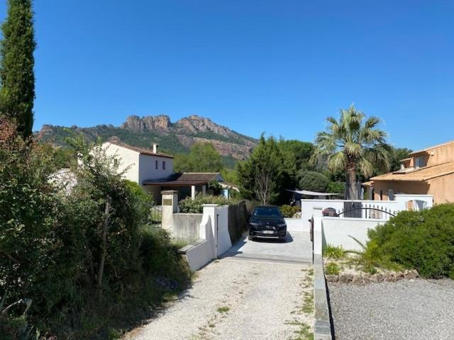 Willa La Desiree'Ade Roquebrune-sur Argens Zewnętrze zdjęcie