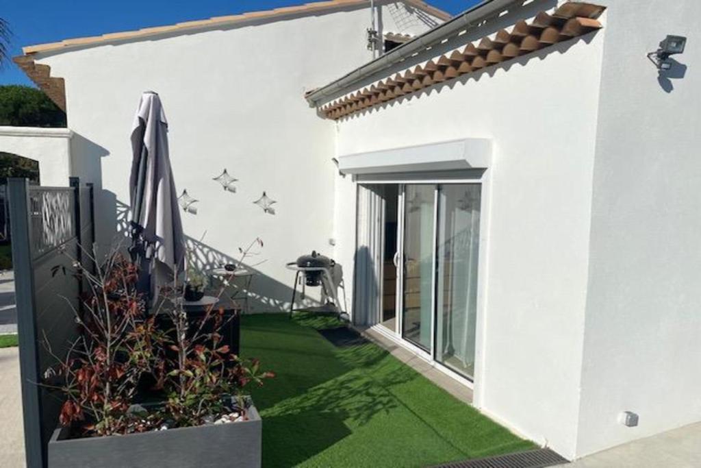 Willa La Desiree'Ade Roquebrune-sur Argens Zewnętrze zdjęcie